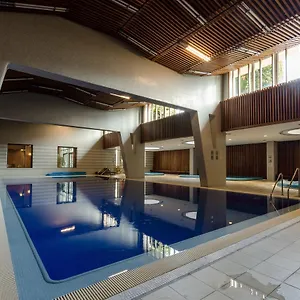 Sweet At The Danube With Wellness Appartement