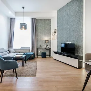 Bpr Thrill Design With A/c Appartement