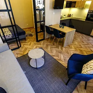 E13 - Elegant Appartement
