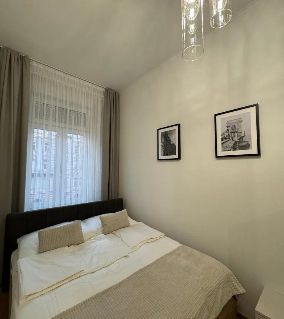 Astra Lux Bp Apartment Budapest