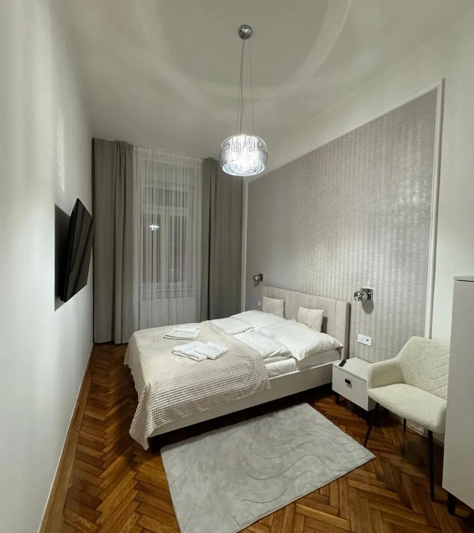 Astra Lux Bp Apartment Budapest